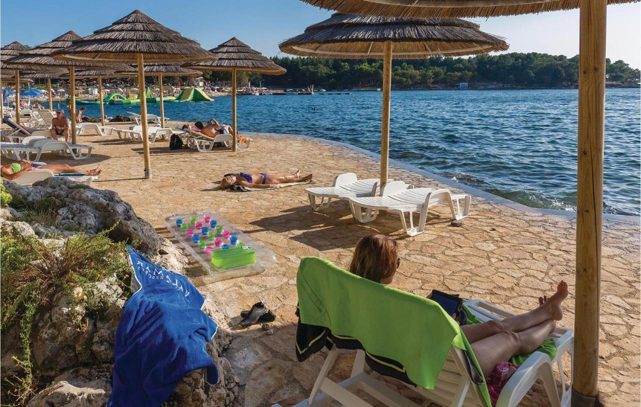 Beautiful Apartment In Porec With Wifi Kültér fotó
