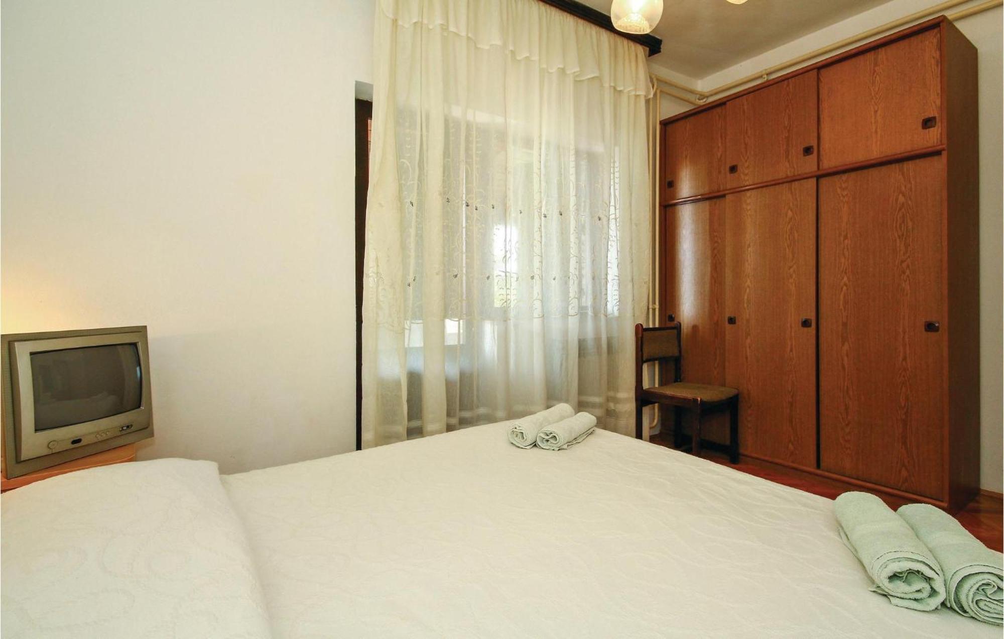 Beautiful Apartment In Porec With Wifi Kültér fotó